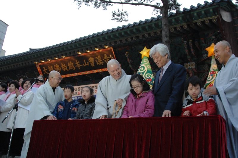 2010.12.20_성탄트리 점화 (30)